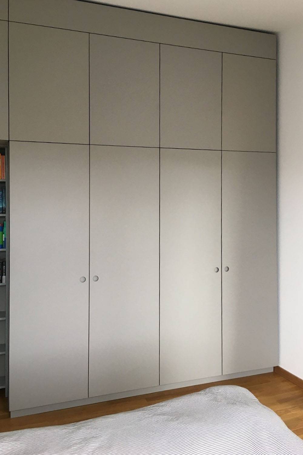 ikea-kleiderschrank-front-pax-linoleum